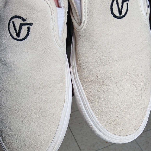 Vans Slip-On Suede Sneakers in Cream with Black Embroidered Logo - Picture 7 of 8